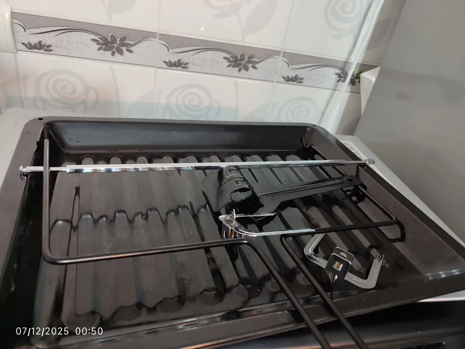 توستر مارک سونیادر حد نو با سینی فر وسیخ جوجه گردا|اجاق گاز و لوازم برقی پختوپز|شاهرود, |دیوار