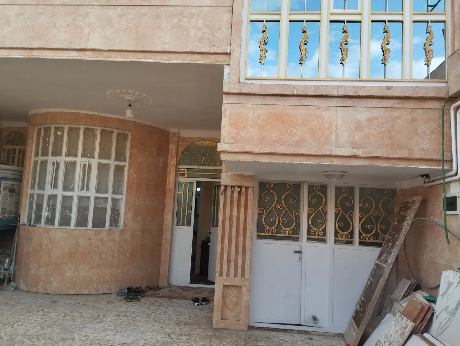 رهن آپارتمان ۱۰۰ متری ۱ خوابه طبقه ۱فوری|اجارهٔ آپارتمان|زاهدان, |دیوار