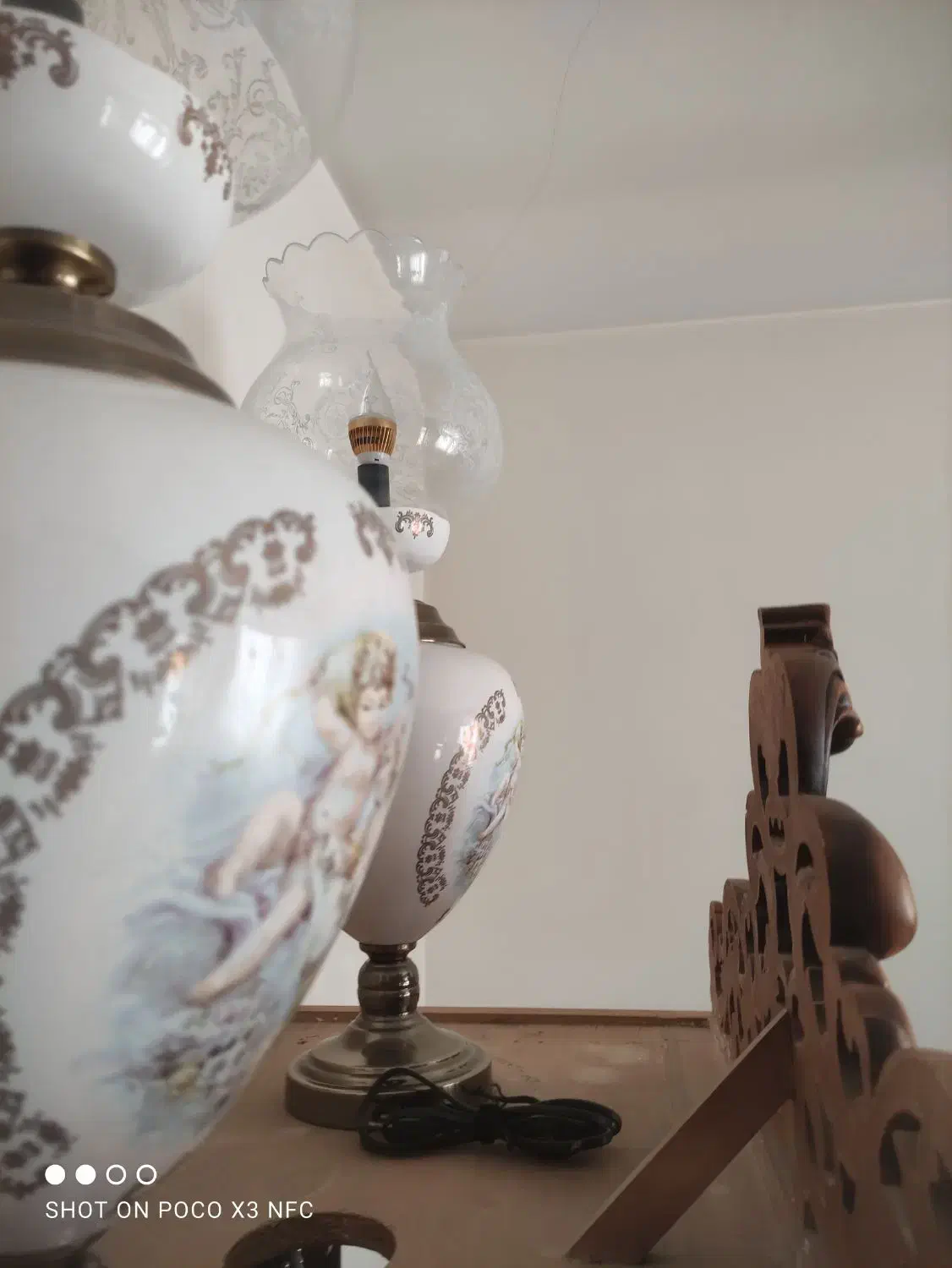 چراغ دکوری|چراغ خواب و آباژور|اردبیل, |دیوار