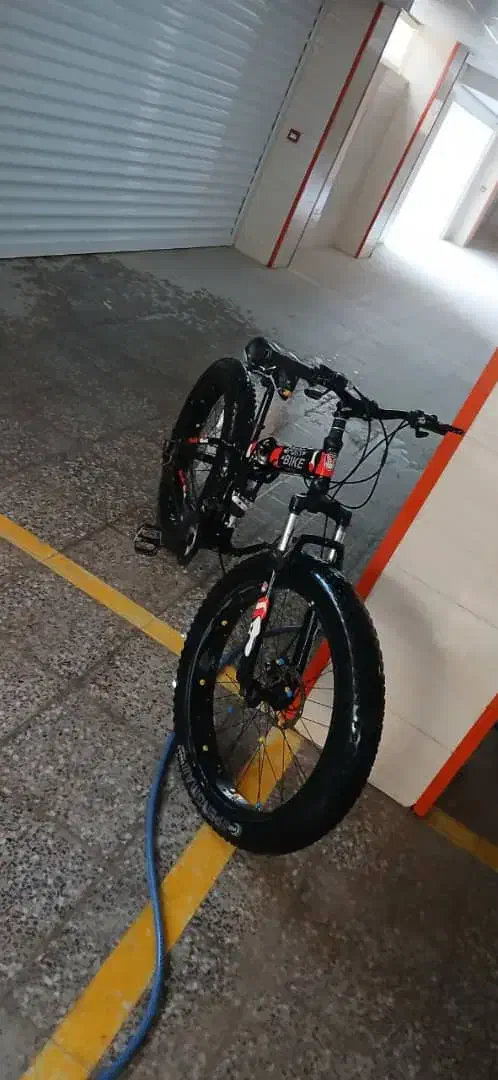 دوچرخه|دوچرخه، اسکیت، اسکوتر|لار, |دیوار