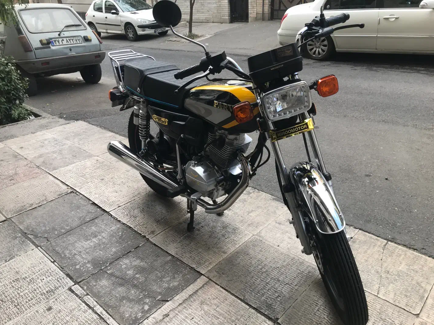 پرواز ۲۰۰ در حد صفر|موتورسیکلت|تهران, گیشا|دیوار