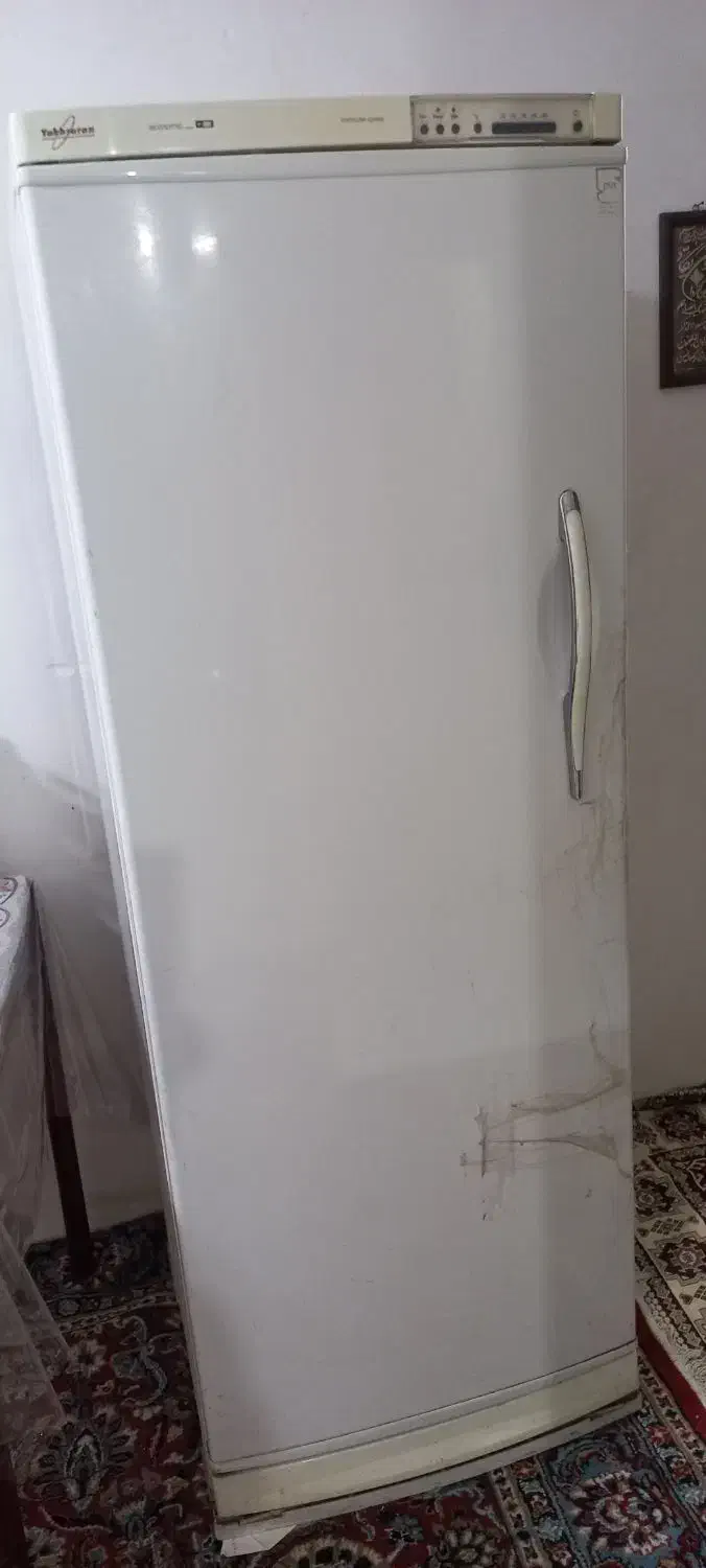 فریزر ۷کشو یخساران .کاملا سالم و بی نقص|یخچال و فریزر|خمین, |دیوار