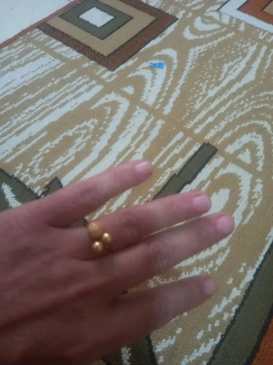 یک انگشتر به وزن ۲ و ۳۳ سوت|جواهرات|کرمان, |دیوار