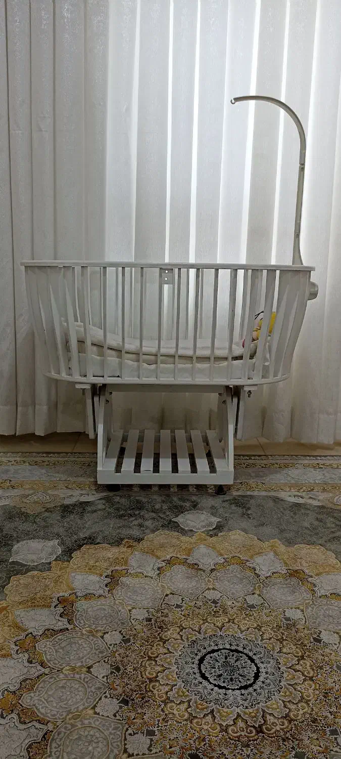 گهواره کودک|تخت و سرویس خواب|رباط‌کریم, مسکن مهر آبشناسان|دیوار