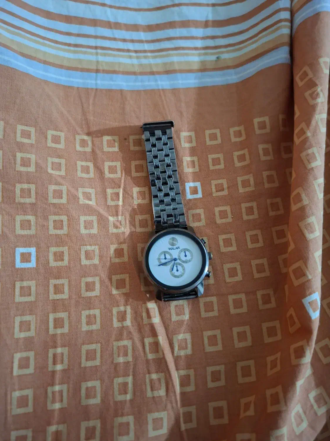 یک عدد ساعت|ساعت|گنبد کاووس, |دیوار