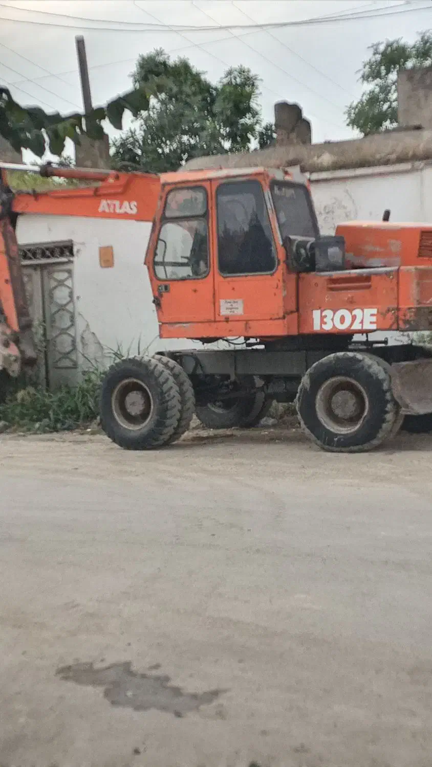 بیل لاستیکی اطلس|خودرو سنگین|بابل, |دیوار