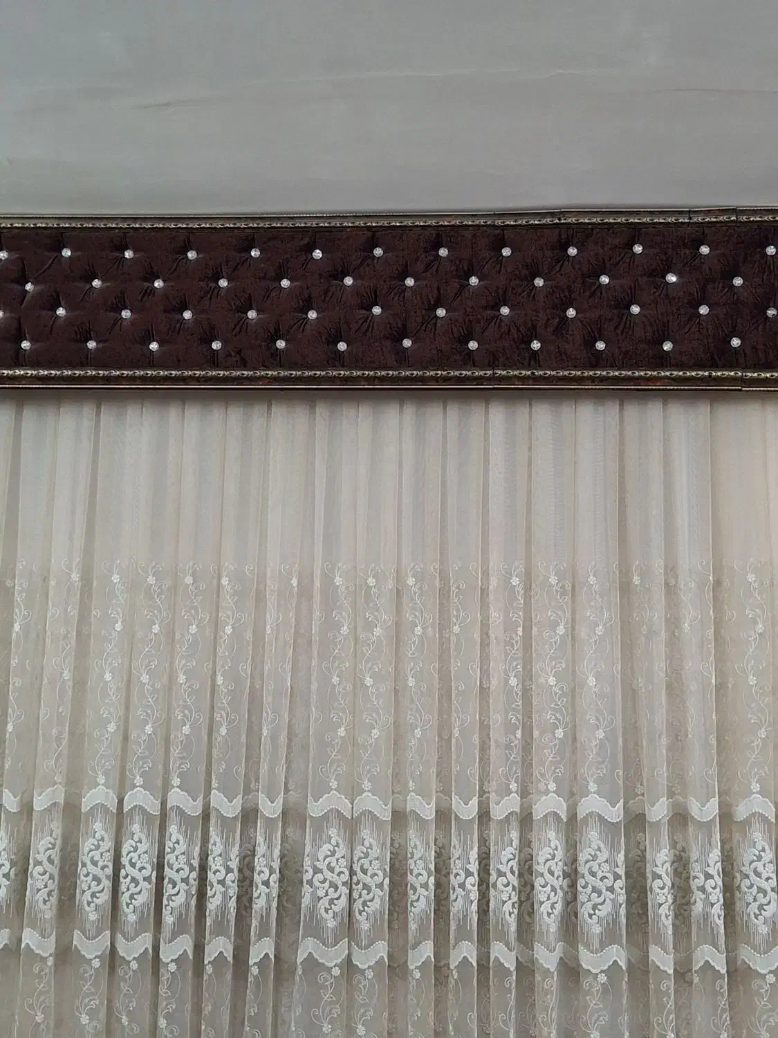 کتیبه مخمل قهوه ای|پرده، رانر، رومیزی|قم, شهر قائم|دیوار