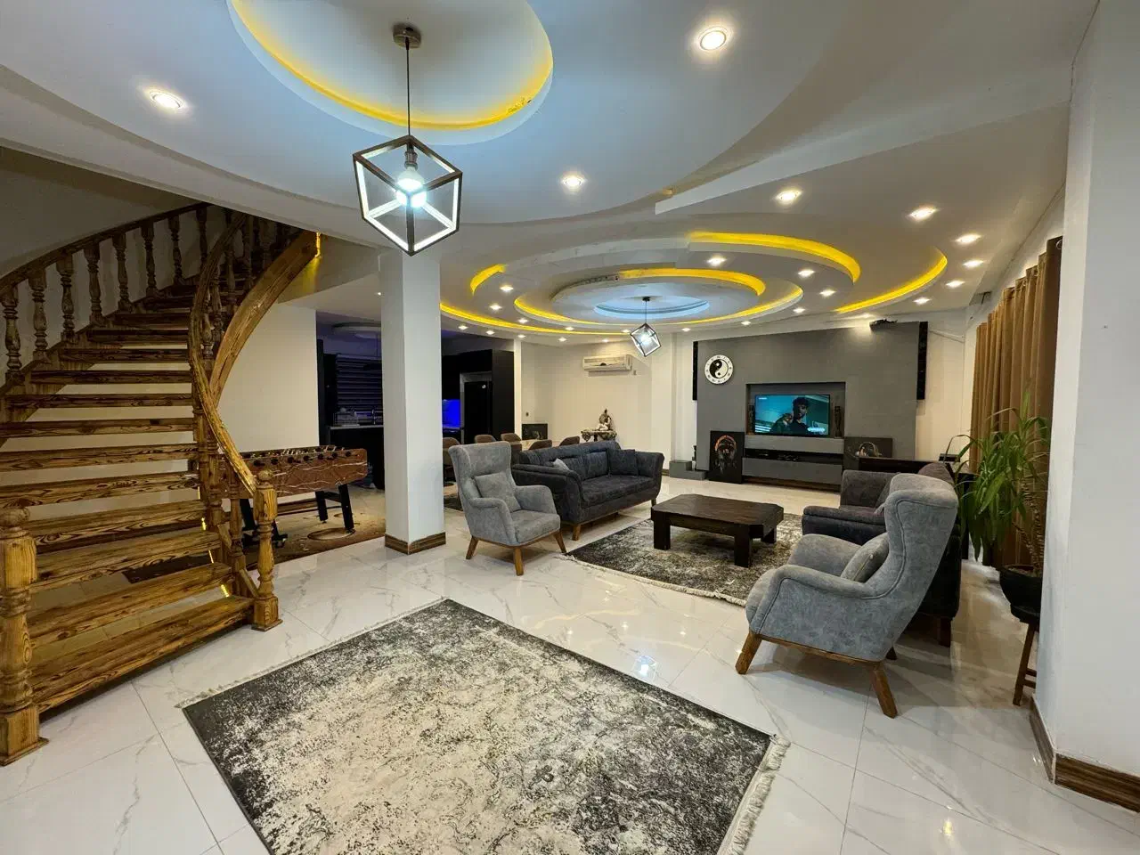 اجاره روزانه ویلا استخردار نوساز لوکس|اجارهٔ کوتاه‌مدت ویلا و باغ|رویان, |دیوار