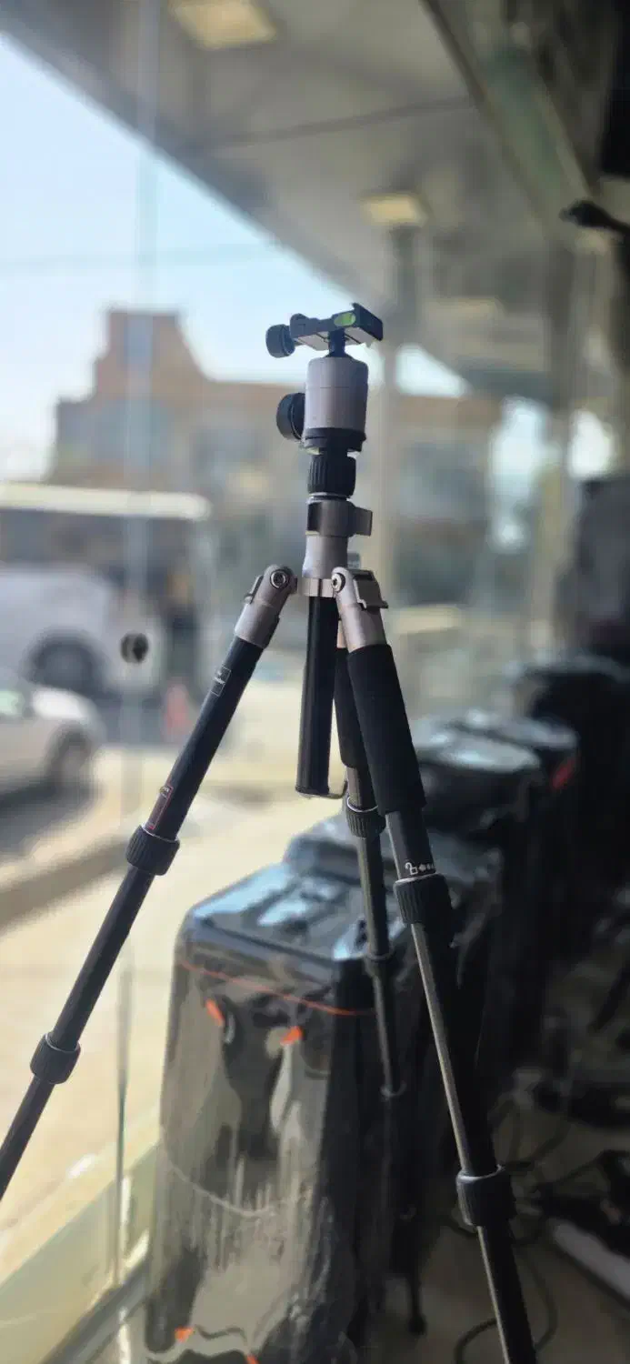 پایه دوربین Rollei اورجینال|دوربین عکاسی و فیلمبرداری|بادرود, |دیوار