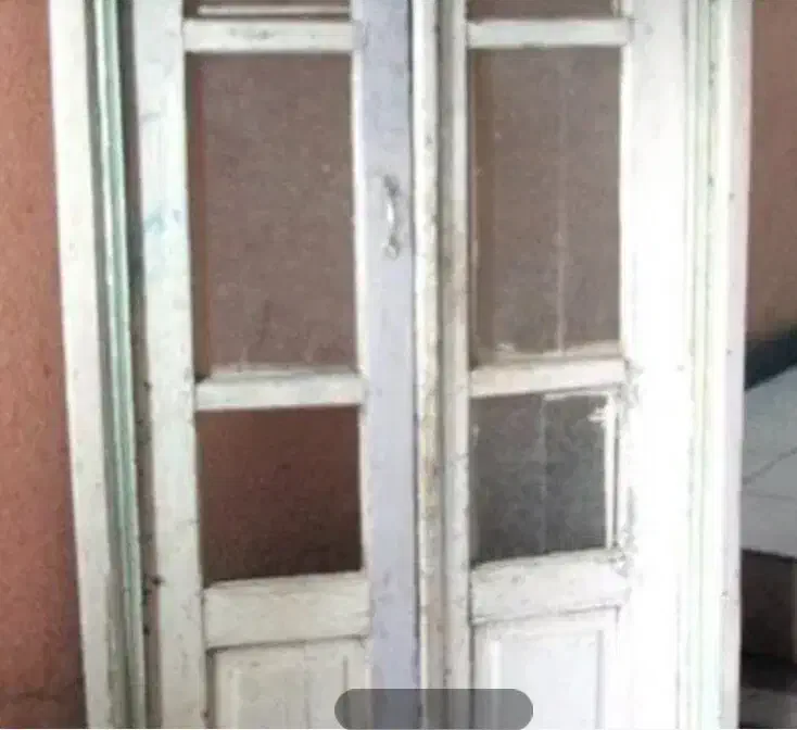 درب قدیمی|مصالح و تجهیزات ساختمان|نجف‌آباد, امام خمینی|دیوار