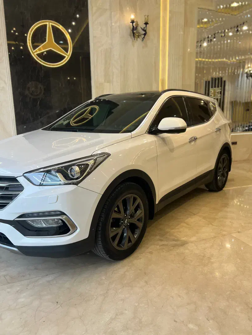 سانتافه۲۰۱۷ خیلی تمیز  ۶۴ آپشن واقعی|خودرو سواری و وانت|مشهد, امام رضا (ع)|دیوار