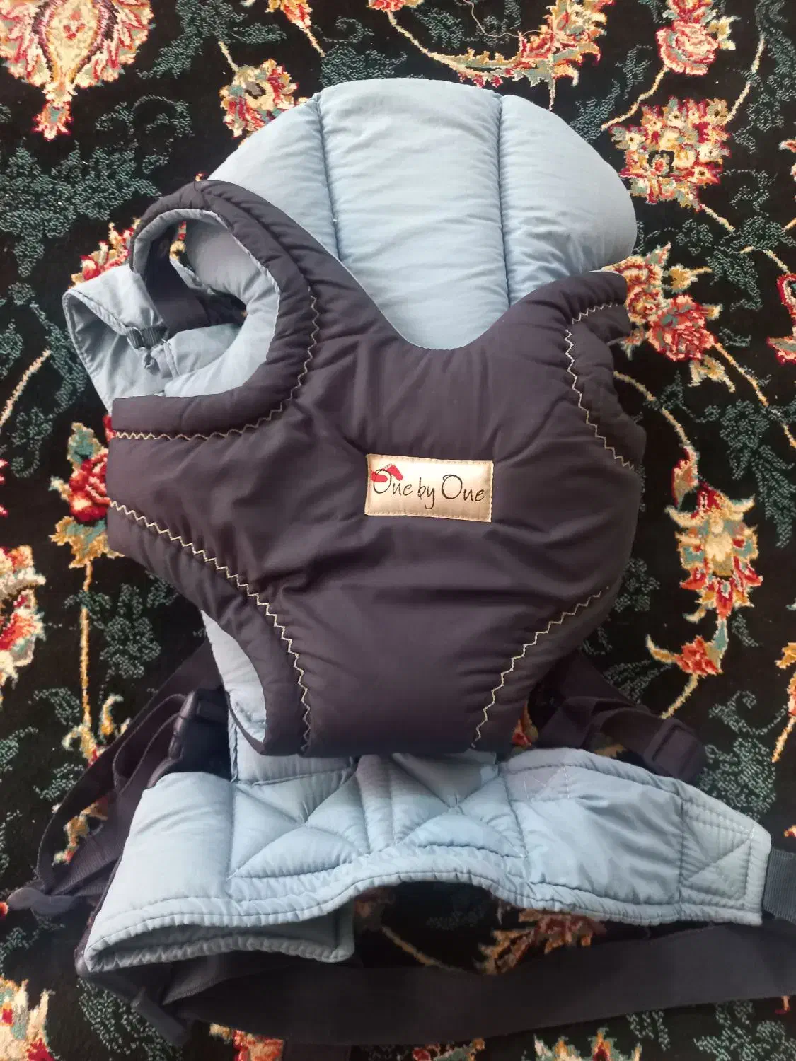 آغوشی کودک|کالسکه و لوازم جانبی|چهارباغ, |دیوار