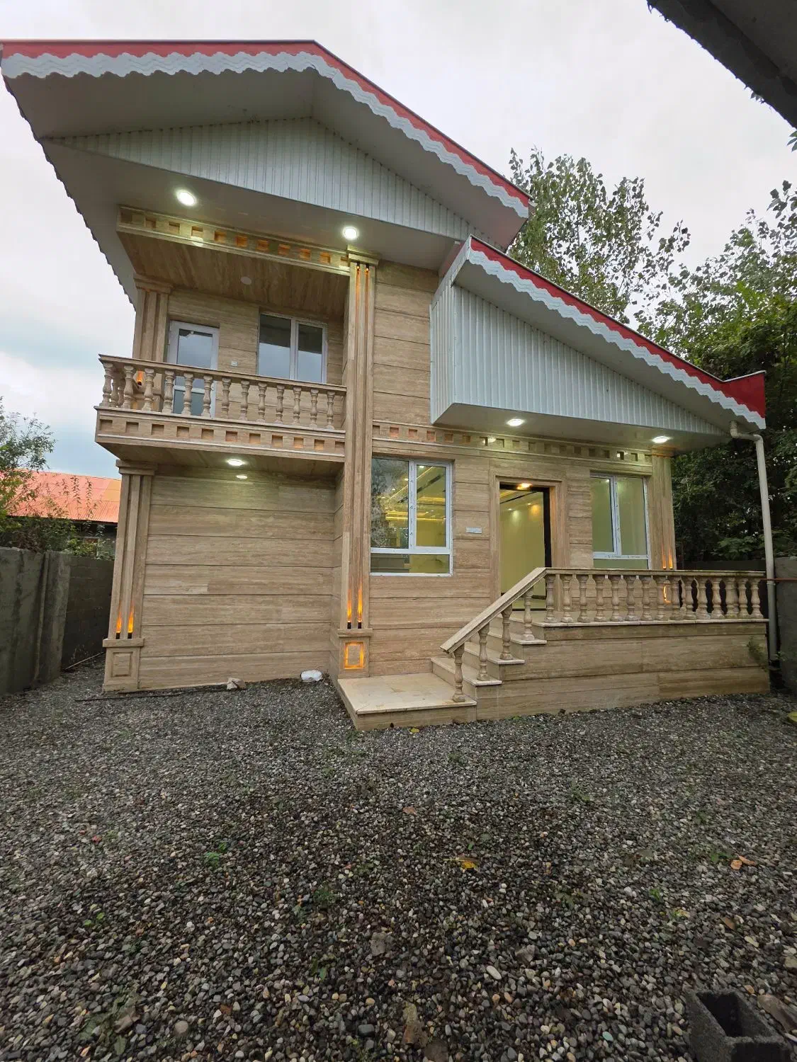 کدتیر/ویلانیم پیلوت۵۰۰مترقیمت استثنایی رشت معلمساز|فروش خانه و ویلا|خشکبیجار, |دیوار