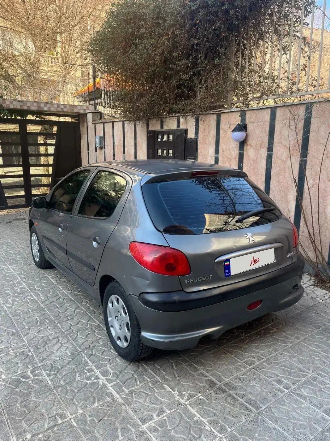 206تیپ۶ مدل۸۴|خودرو سواری و وانت|کرج, گوهردشت|دیوار