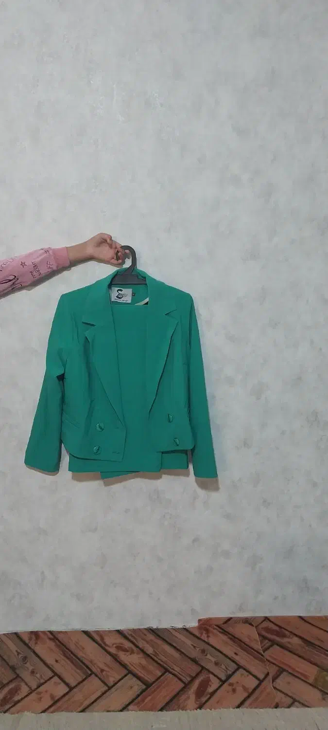 کت وشلوار زنانه زیر قیمت|لباس|شاهین‌شهر, گرگاب|دیوار