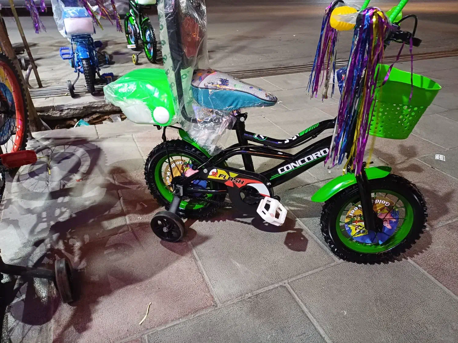 دوچرخه دختر و پسرونه ۱۲ ۱۶ 20 veniz|دوچرخه، اسکیت، اسکوتر|ری, دولت‌آباد|دیوار