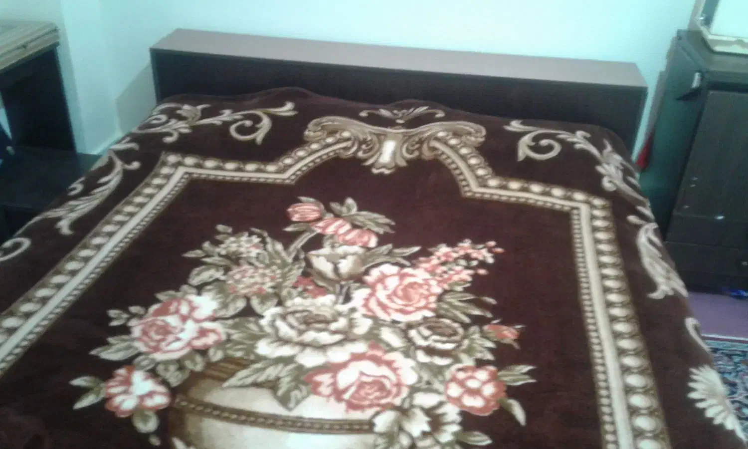 تخت دونفره|تخت و سرویس خواب|شاهین‌شهر, گرگاب|دیوار