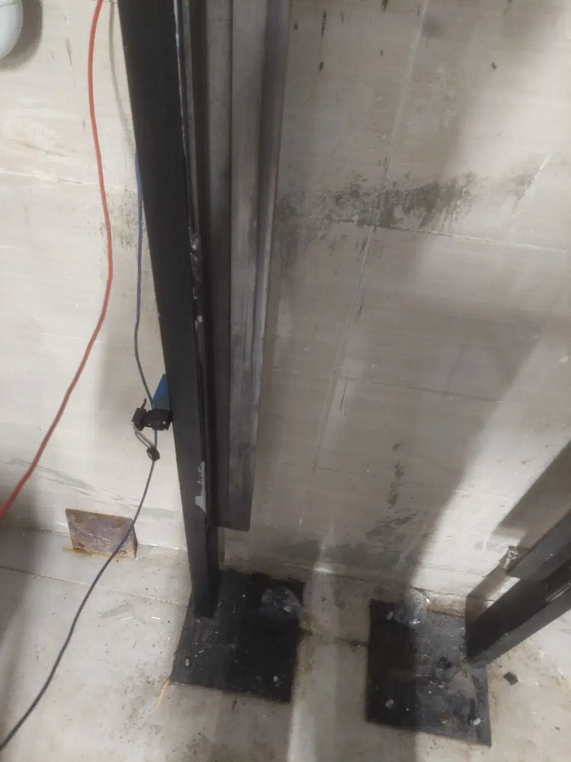 بالابر برقی چند ایستگاهه|خدمات پیشه و مهارت|تبریز, |دیوار