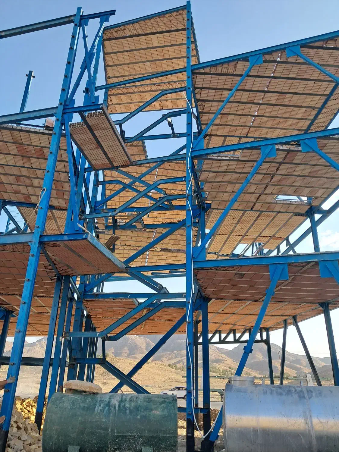 ساخت تریچه کرمیت واجرای سقف بتنی وشیب دار|خدمات پیشه و مهارت|تربت‌حیدریه, حاجی یار‎|دیوار