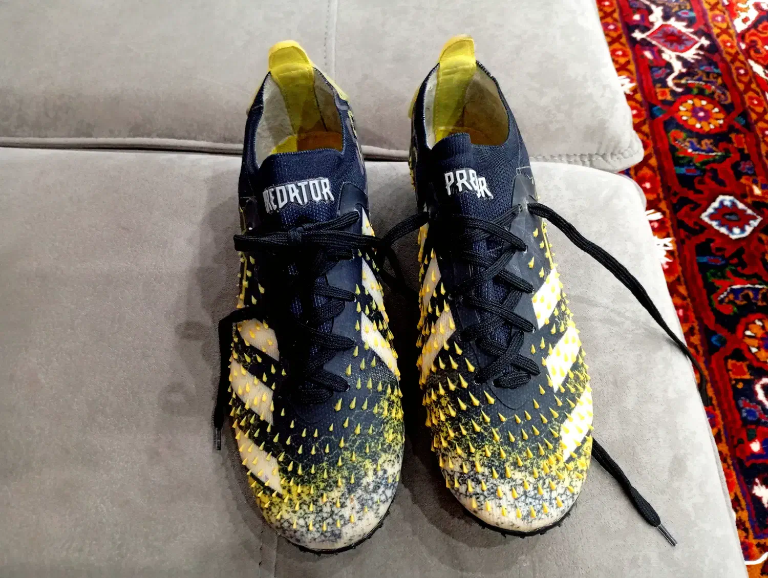 کفش فوتبال نو وتمیز|تجهیزات ورزشی|مراغه, |دیوار