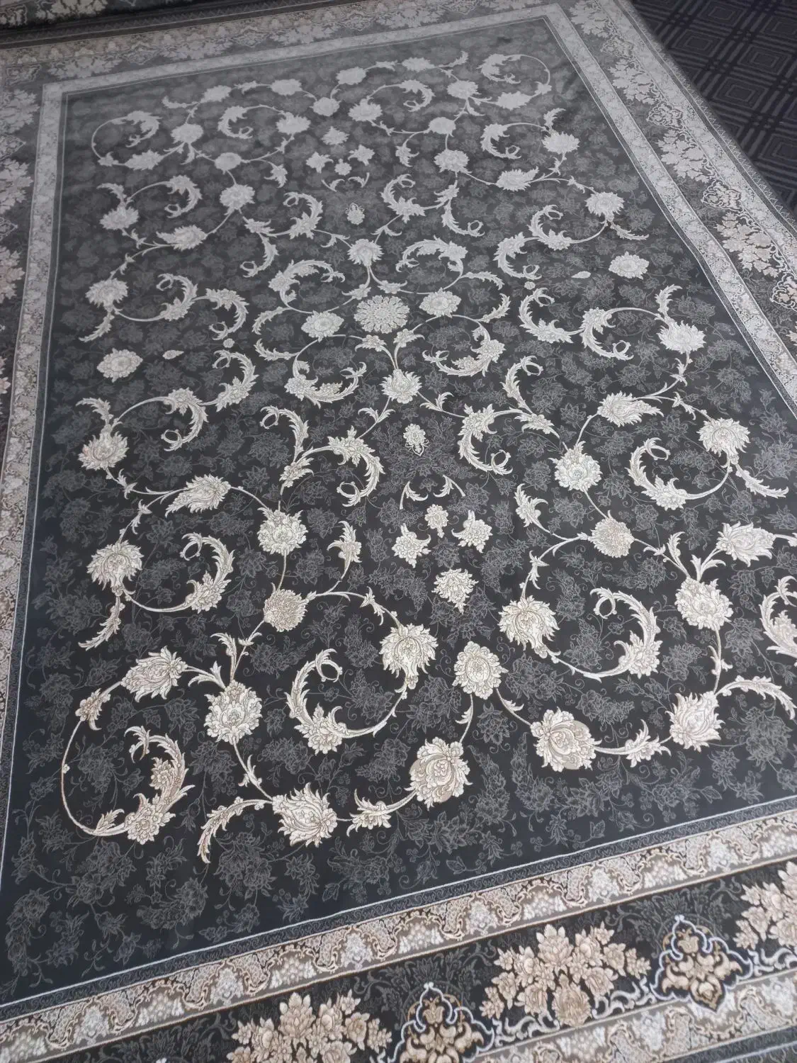 فرش۹متری۲عدد۱۲۰۰شانه. آکبند|فرش|همدان, |دیوار