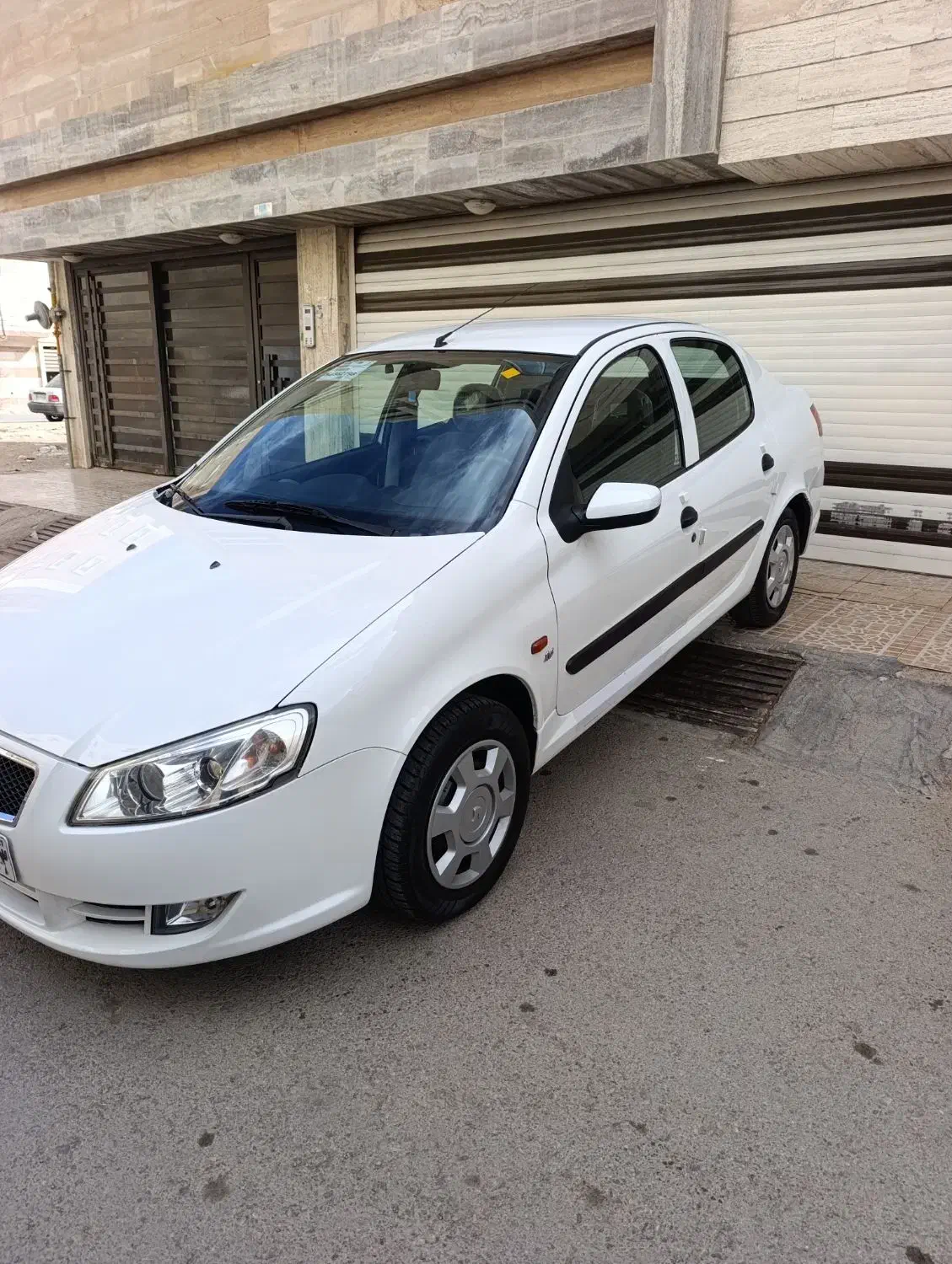 رانا 93 LX فول|خودرو سواری و وانت|اصفهان, شهرک کاوه|دیوار