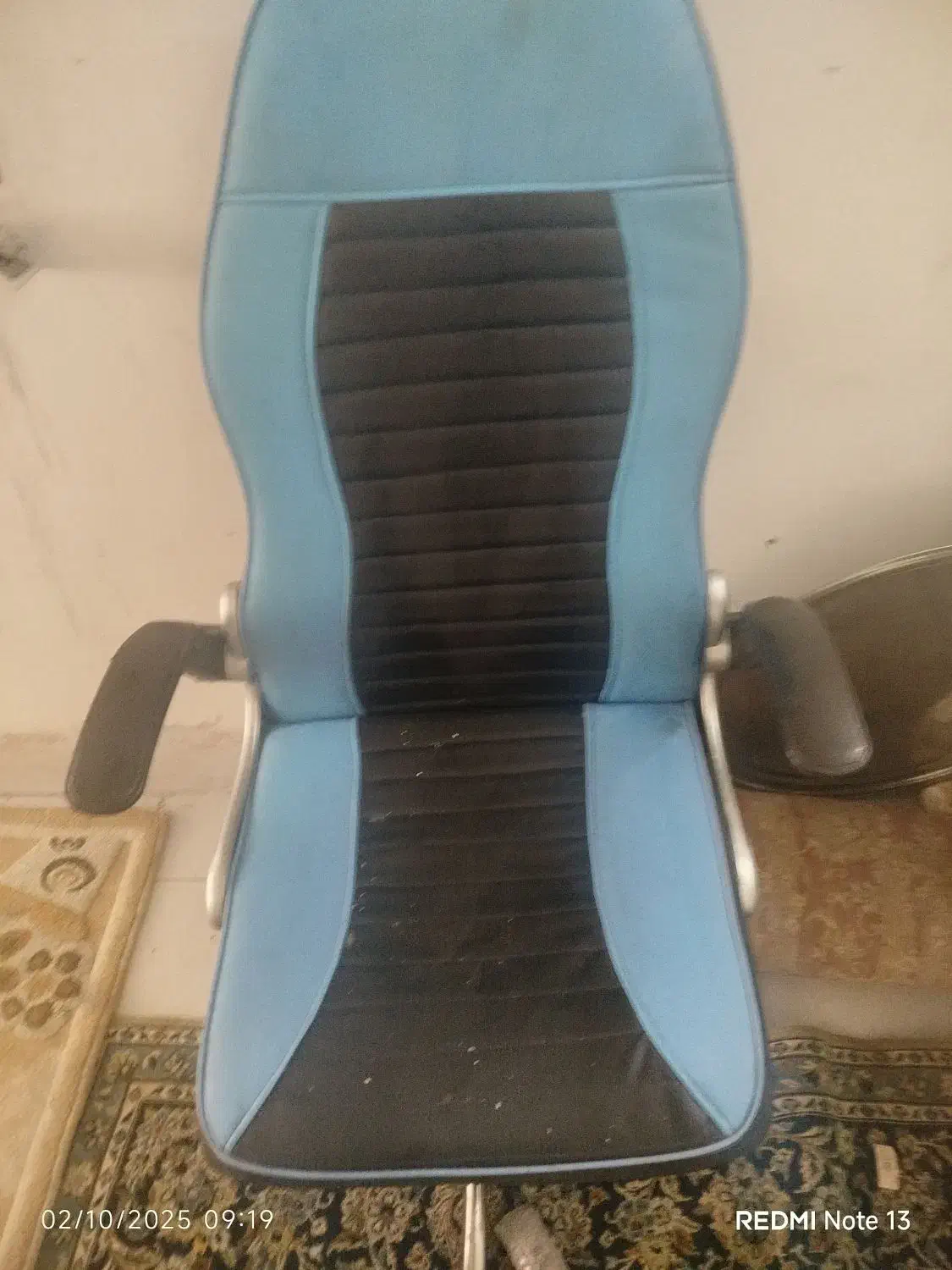 صندلی گیم تقریباً کار کرده|مبلمان اداری|مشهد, اقبال|دیوار