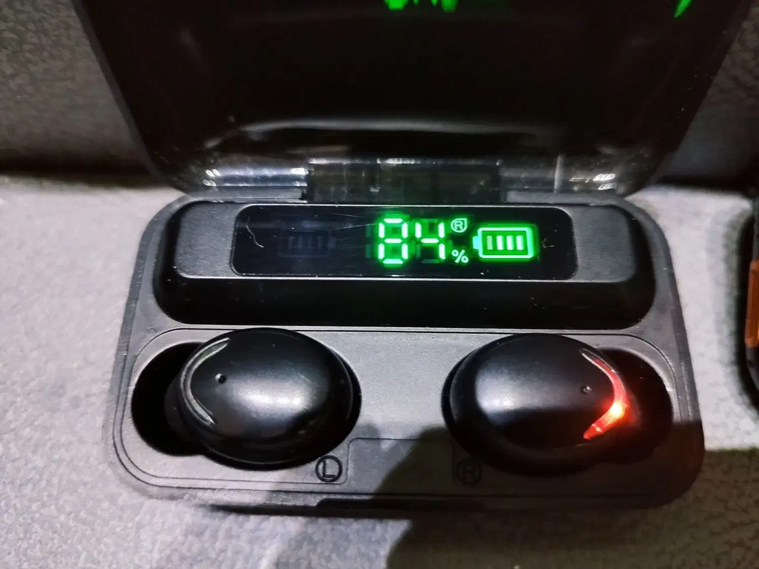 ساعت هوشمند و ایر پاد|لوازم جانبی موبایل و تبلت|رباط‌کریم, حکیم آباد|دیوار