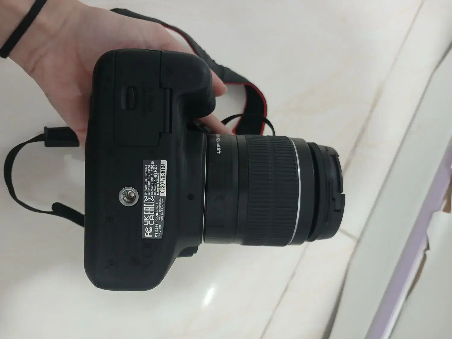 دوربین عکاسی 2000d|دوربین عکاسی و فیلم‌برداری|اسلام‌شهر, شاطره|دیوار