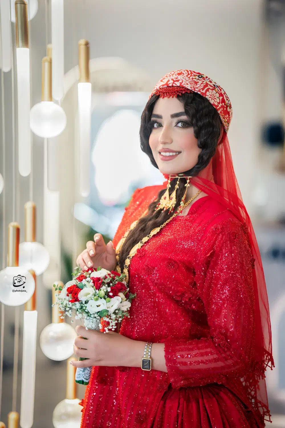 میکاپ شنیون وزلف ‌آموزش میکاپ|خدمات آرایشگری و زیبایی|شیراز, درکی|دیوار