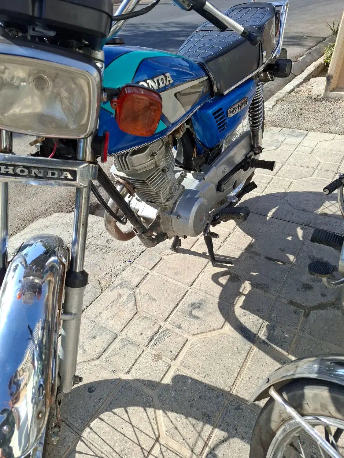 موتور سیکلت ۸۷ پلاک ملی|موتورسیکلت|شیراز, بریجستون|دیوار