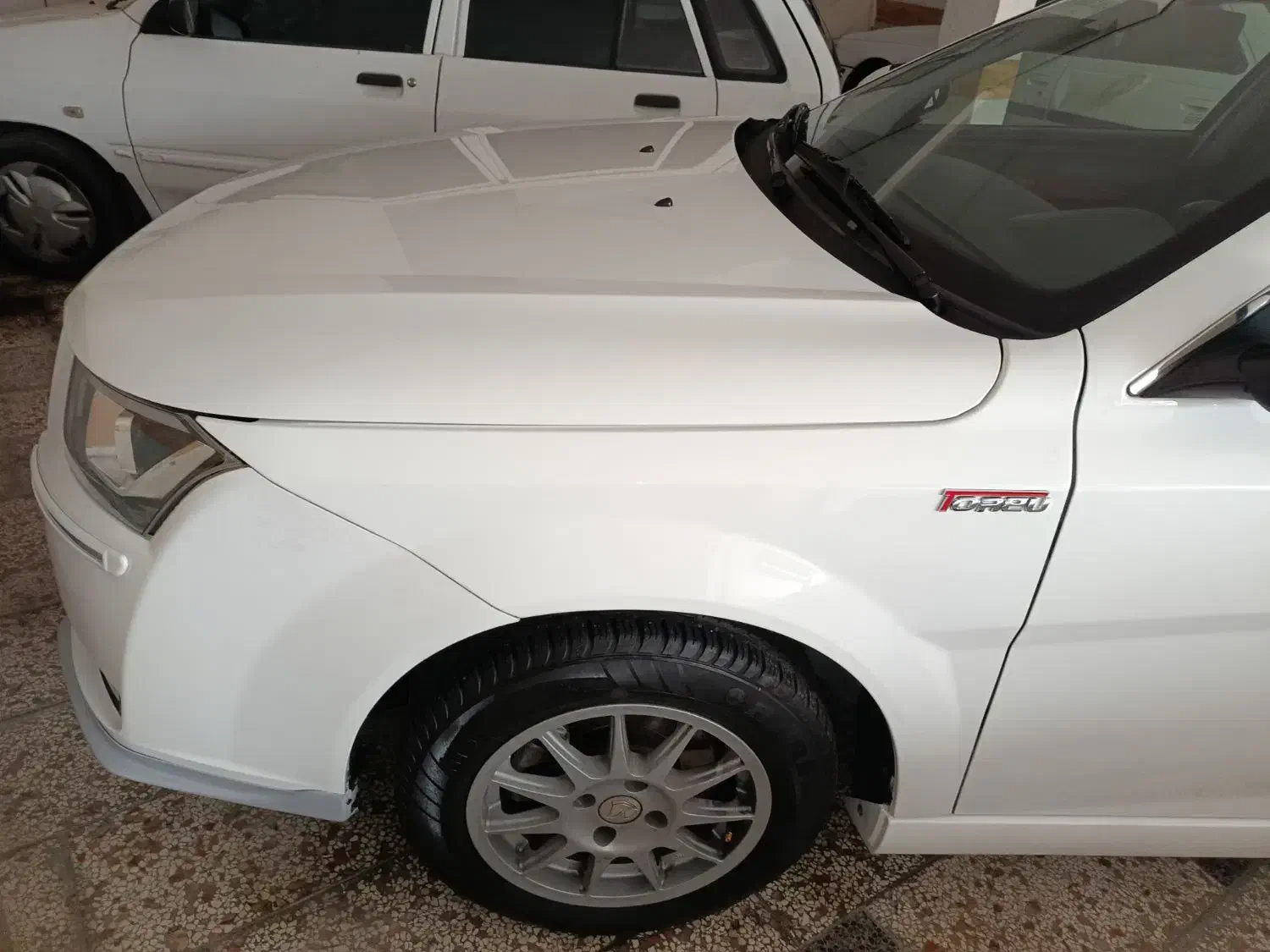 دنا۱۴۰۳|خودرو سواری و وانت|مشهد, کوی المهدی|دیوار