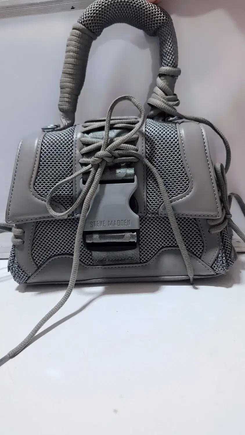 برند استیو|کیف، کفش، کمربند|ری, شهرک نظامی|دیوار