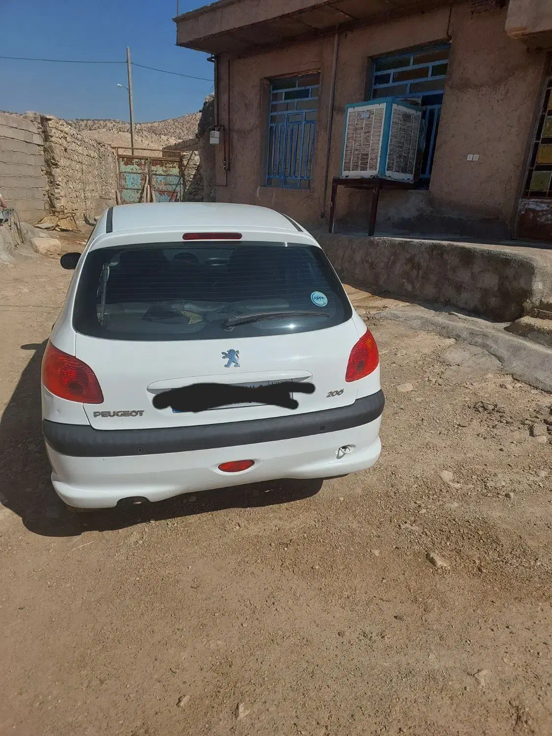 پژو ۲۰۶|خودرو سواری و وانت|کوهدشت, |دیوار