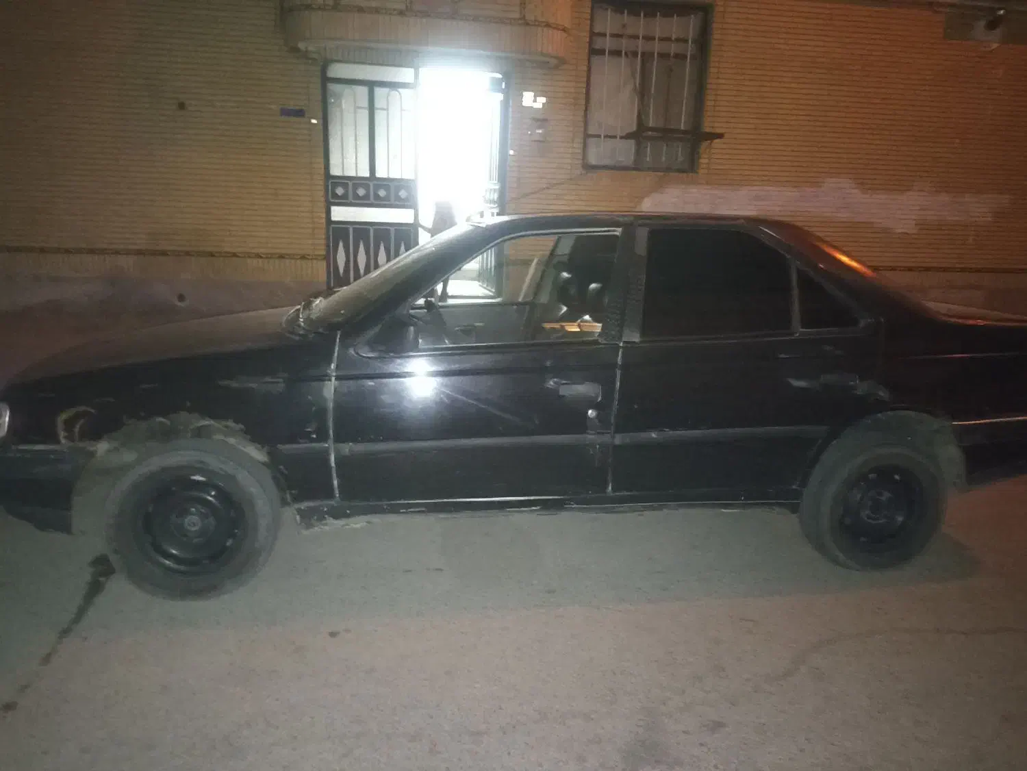 فروشی|خودرو سواری و وانت|زاهدان, |دیوار