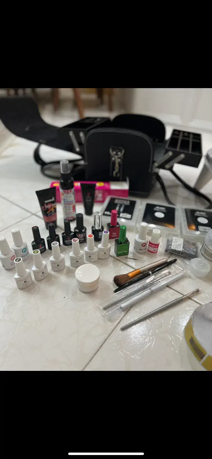 وسایل ناخن کاری|آرایشی، بهداشتی، درمانی|تبریز, |دیوار