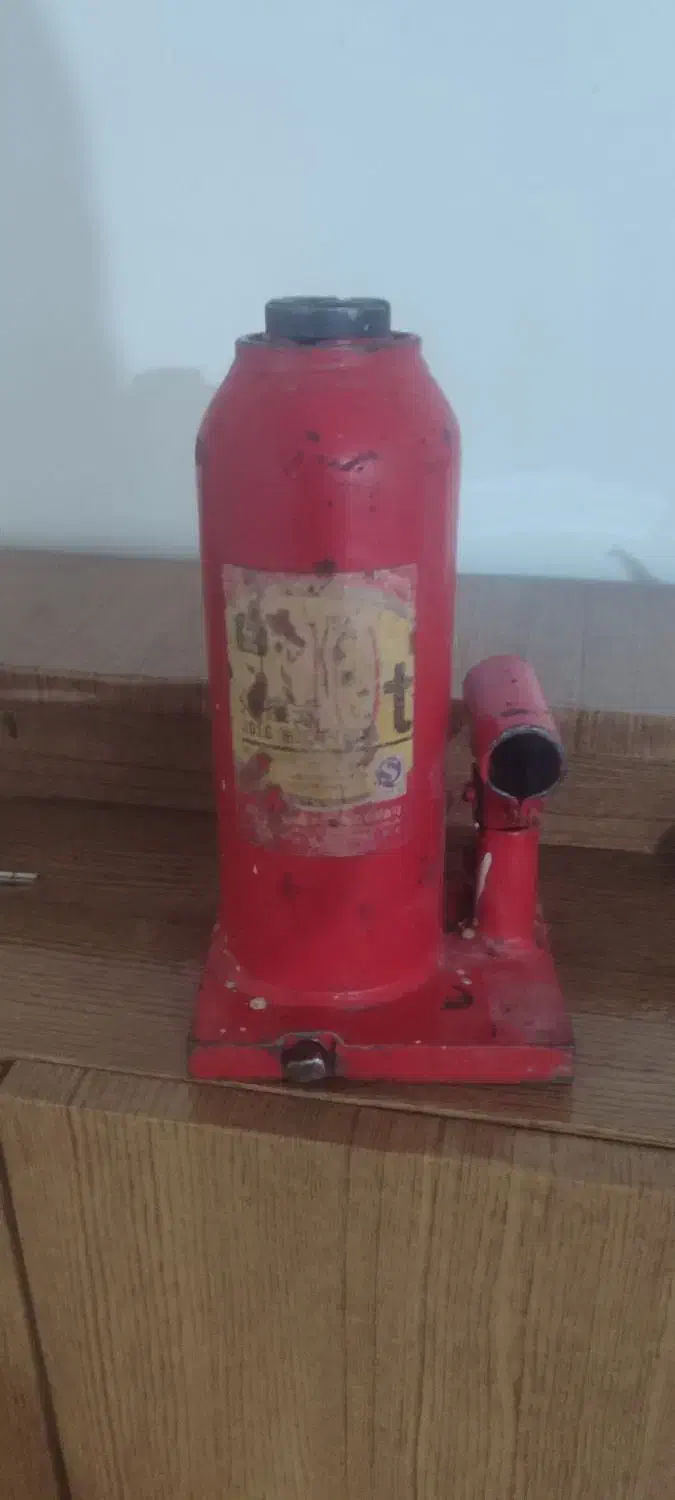 جک 10تن|ابزارآلات|نورآباد, |دیوار