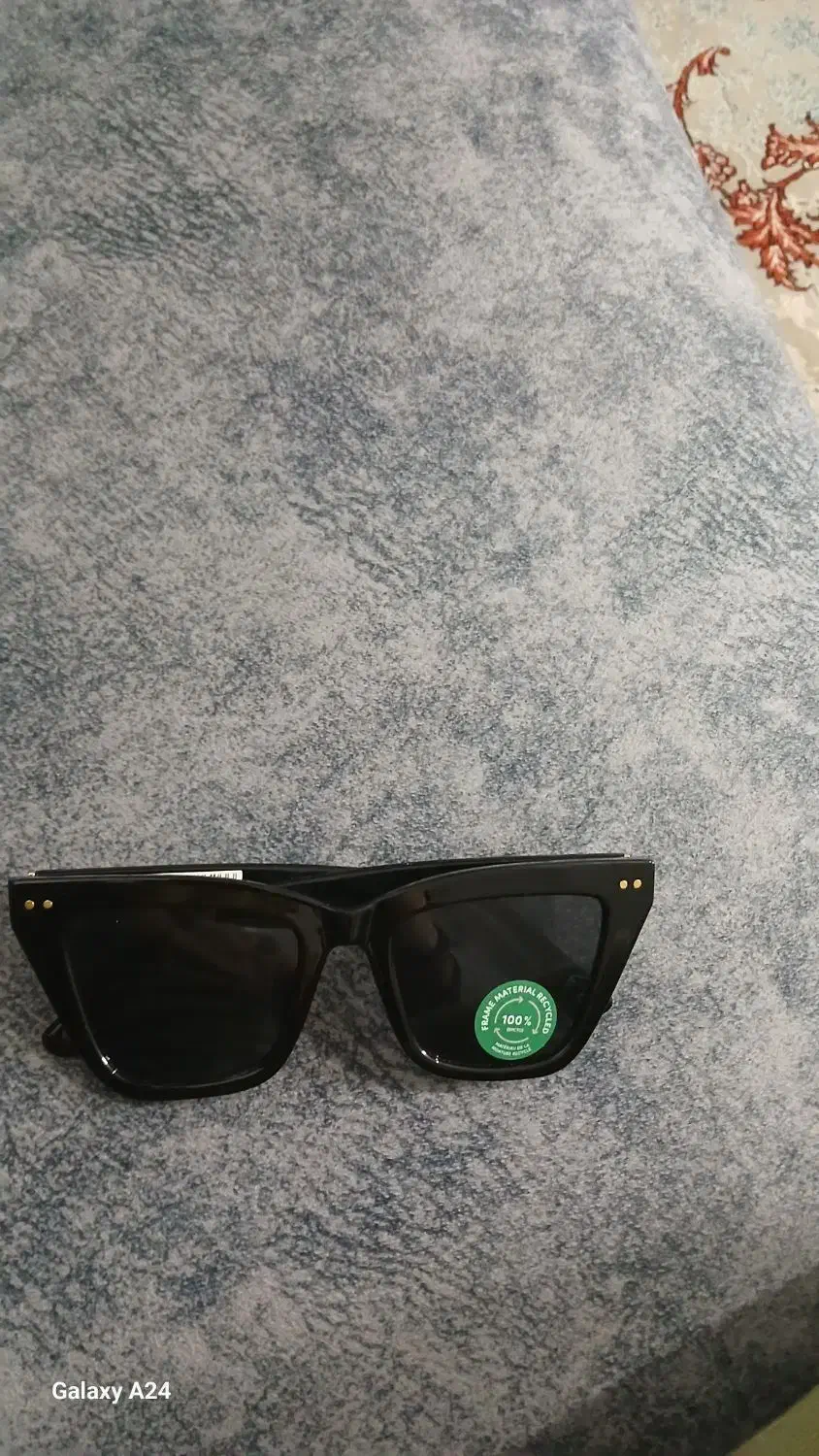 عینک آفتابی|زیورآلات و اکسسوری|شیروان (خراسان), |دیوار