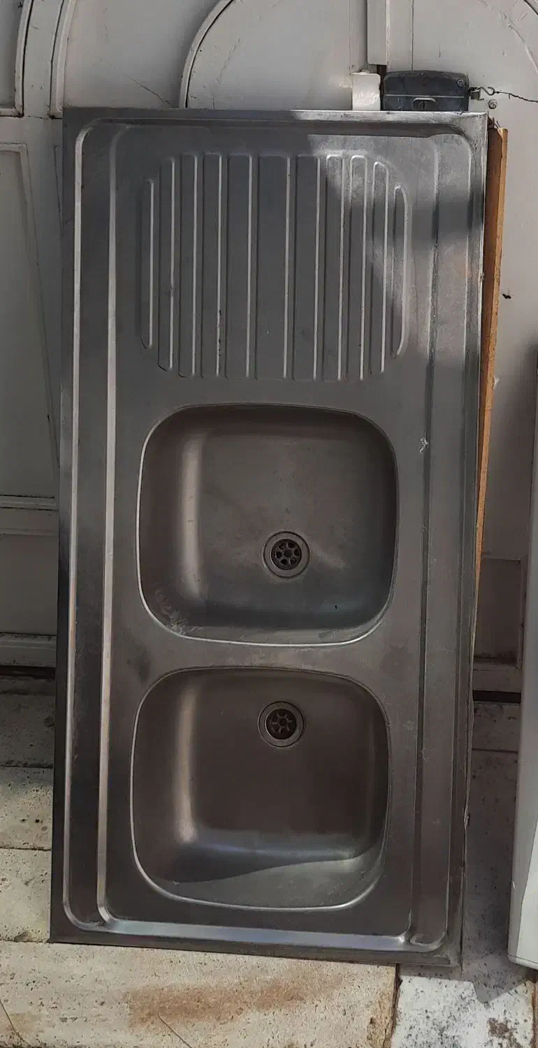 سینگ|لوازم سرویس بهداشتی|نائین, |دیوار