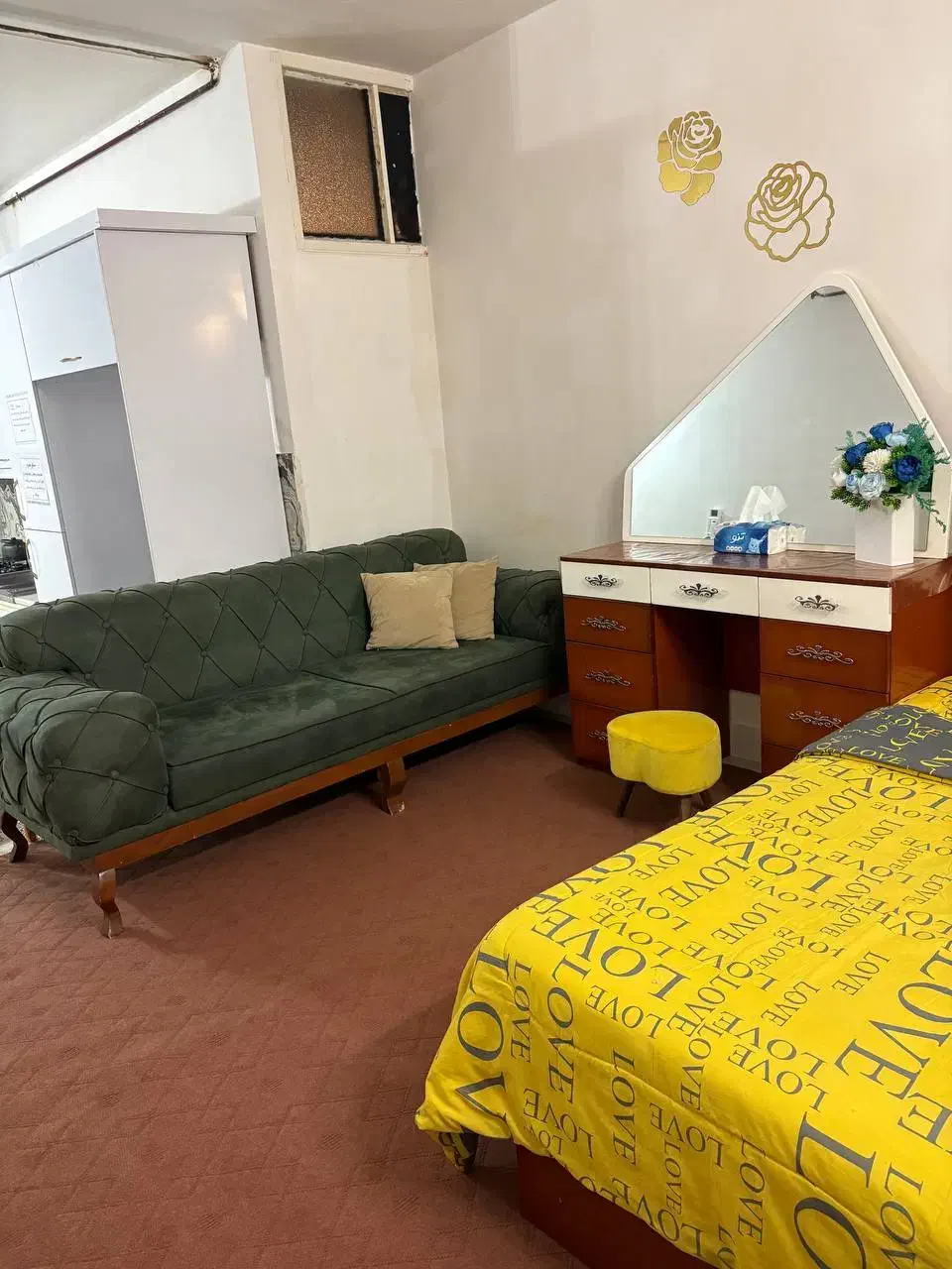 واحددربست مبله مناسب خانوم دانشجو یا زوج موجه|اجارهٔ آپارتمان|ملایر, |دیوار