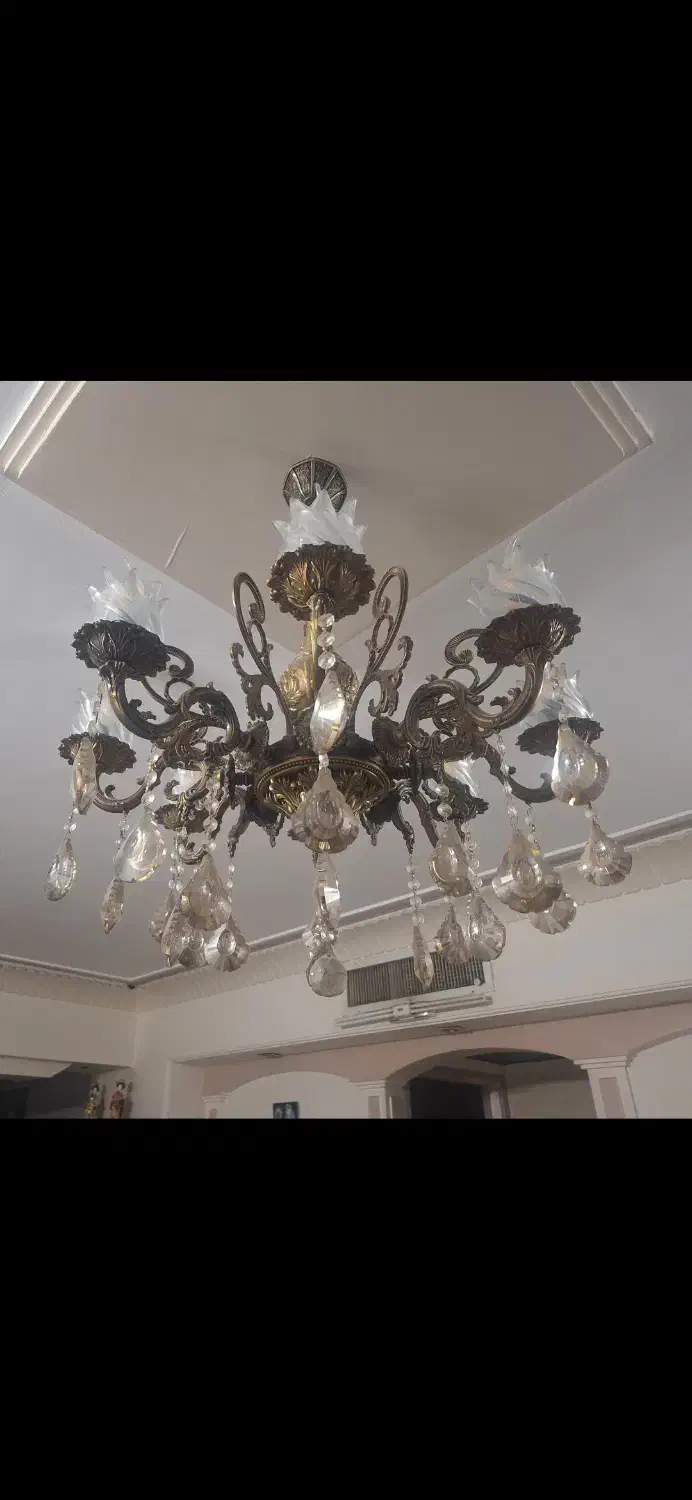 لوستر شیک و نو|لوستر و چراغ آویز|اصفهان, عسگریه|دیوار