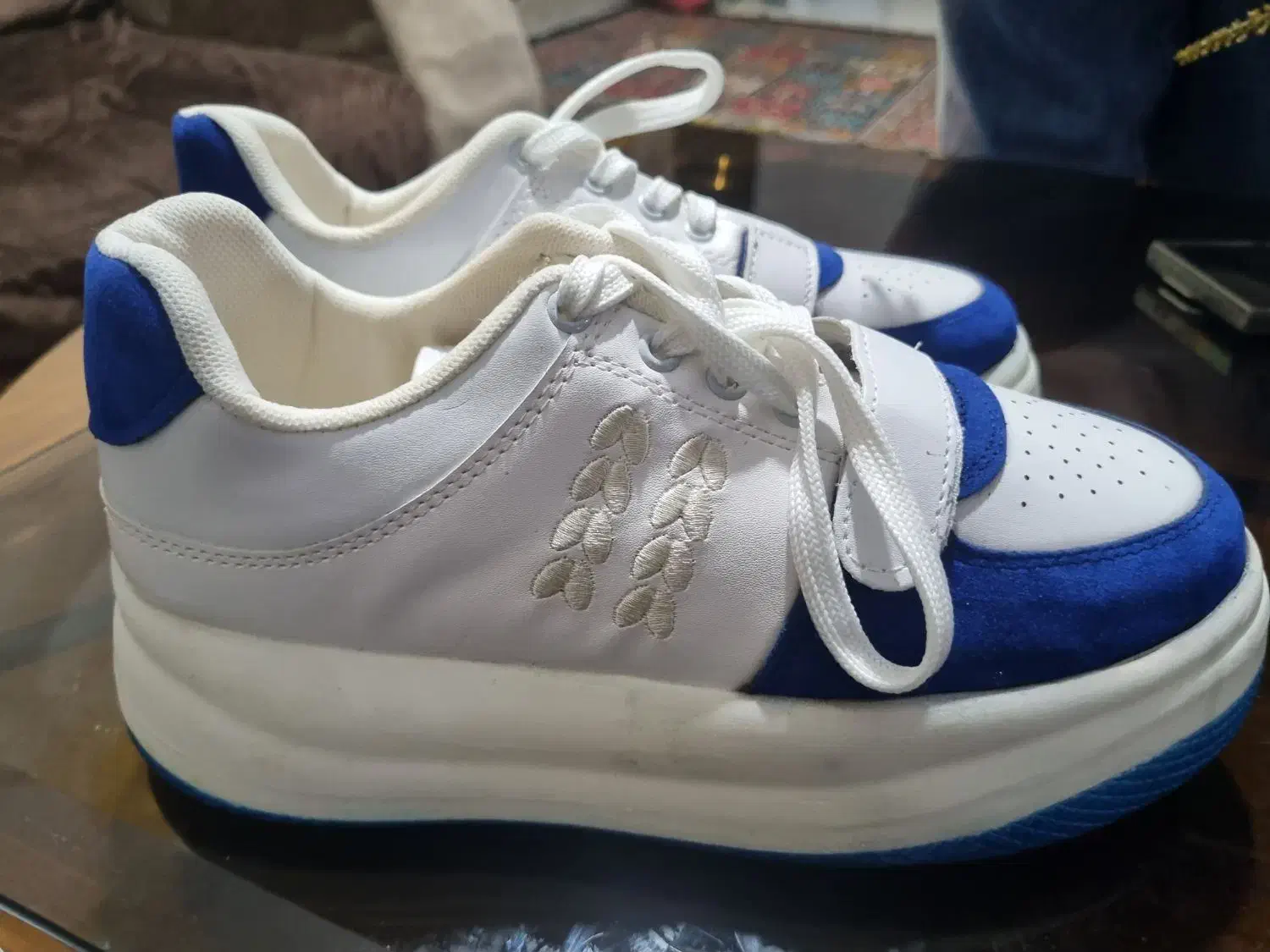 کفش کتونی زیبا|کیف، کفش، کمربند|محمدشهر, شهرک نگین|دیوار