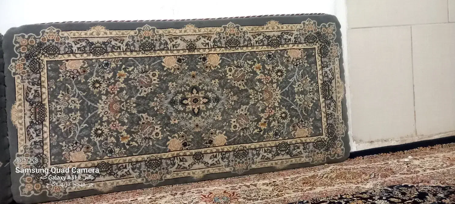 پشتی فیلی|پشتی|دهگلان, |دیوار