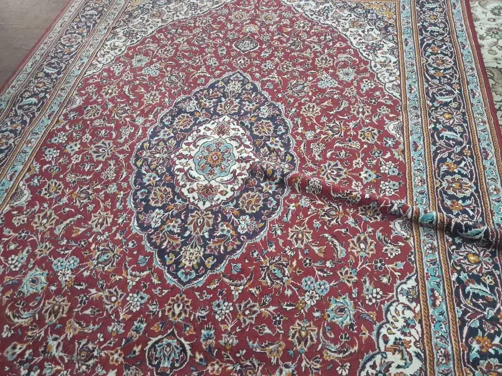 فرش ۹ متری سالم|فرش|بندر انزلی, معلم|دیوار