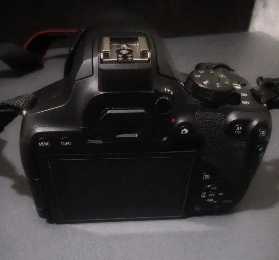 CANON 850D|دوربین عکاسی و فیلم‌برداری|کرمان, |دیوار