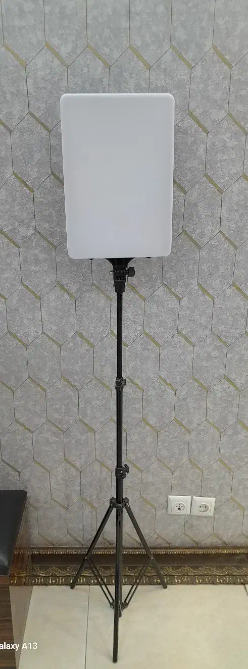 رینگ لایت|لوازم جانبی موبایل و تبلت|قم, عربستان|دیوار