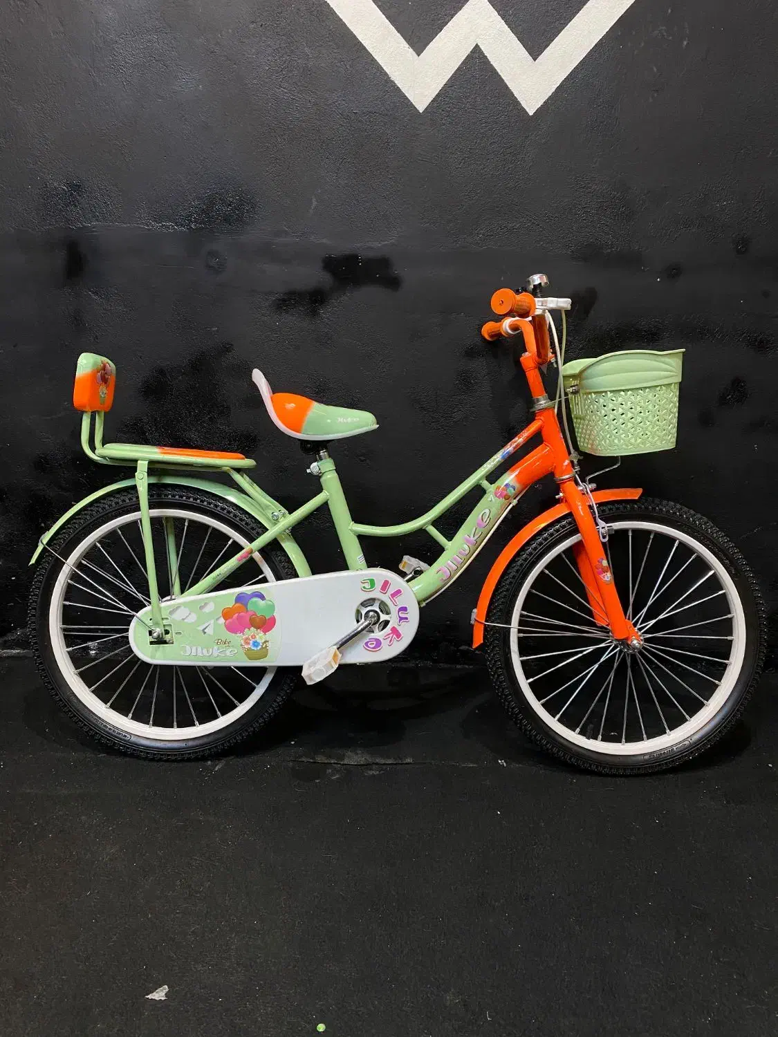 دوچرخه سایز ۲۰ برای سنین ۶ تا ۱۲ سال تعداد محدود|دوچرخه، اسکیت، اسکوتر|رشت, باهنر|دیوار