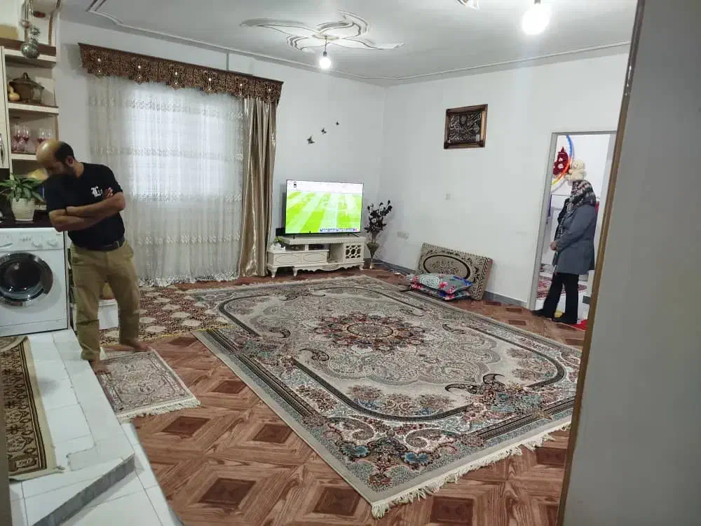 فروش آپارتمان سند دار قابل دریافت وام ۱۸۰ واحدی|فروش آپارتمان|مهاجران, |دیوار