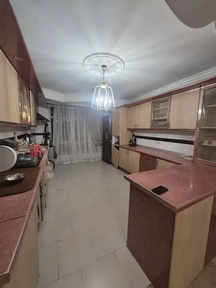 آپارتمان ۸۵متر ۲خواب /شهرک نفت/سیمون بولیوار