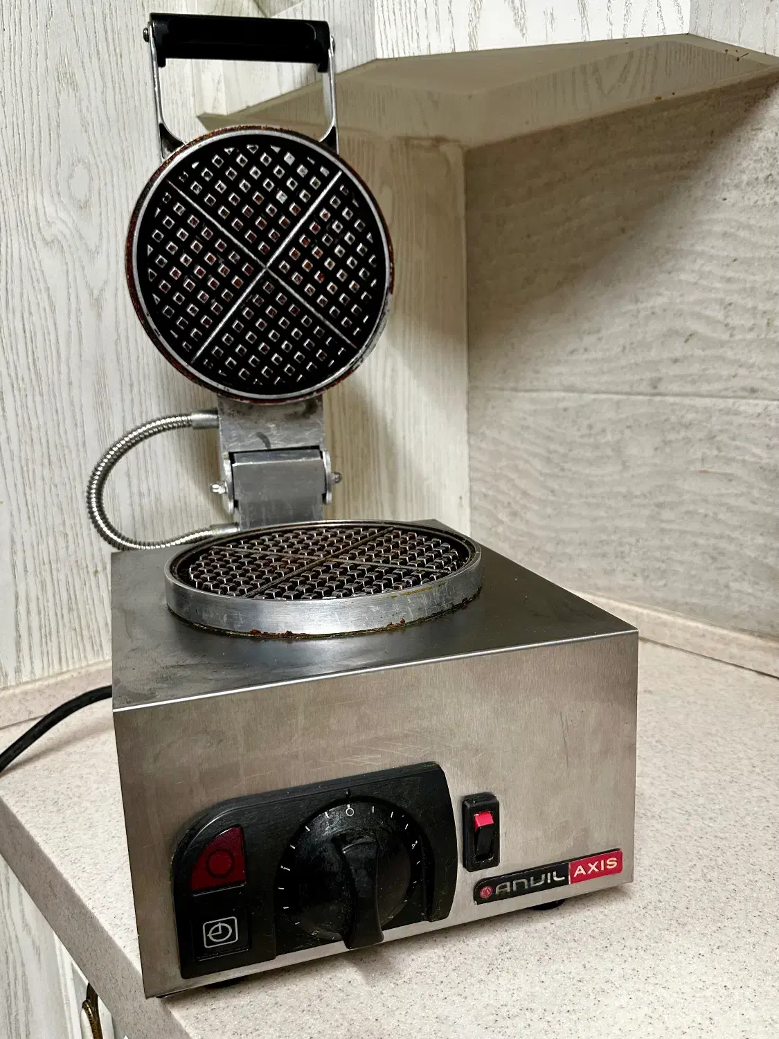 وافل ساز برند انویل اصلی|کافیشاپ و رستوران|مشهد, زمانه|دیوار